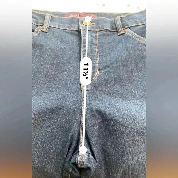 Gloria Vanderbilt Amanda Jeans Like New Size 10P - Picture 5 of 9